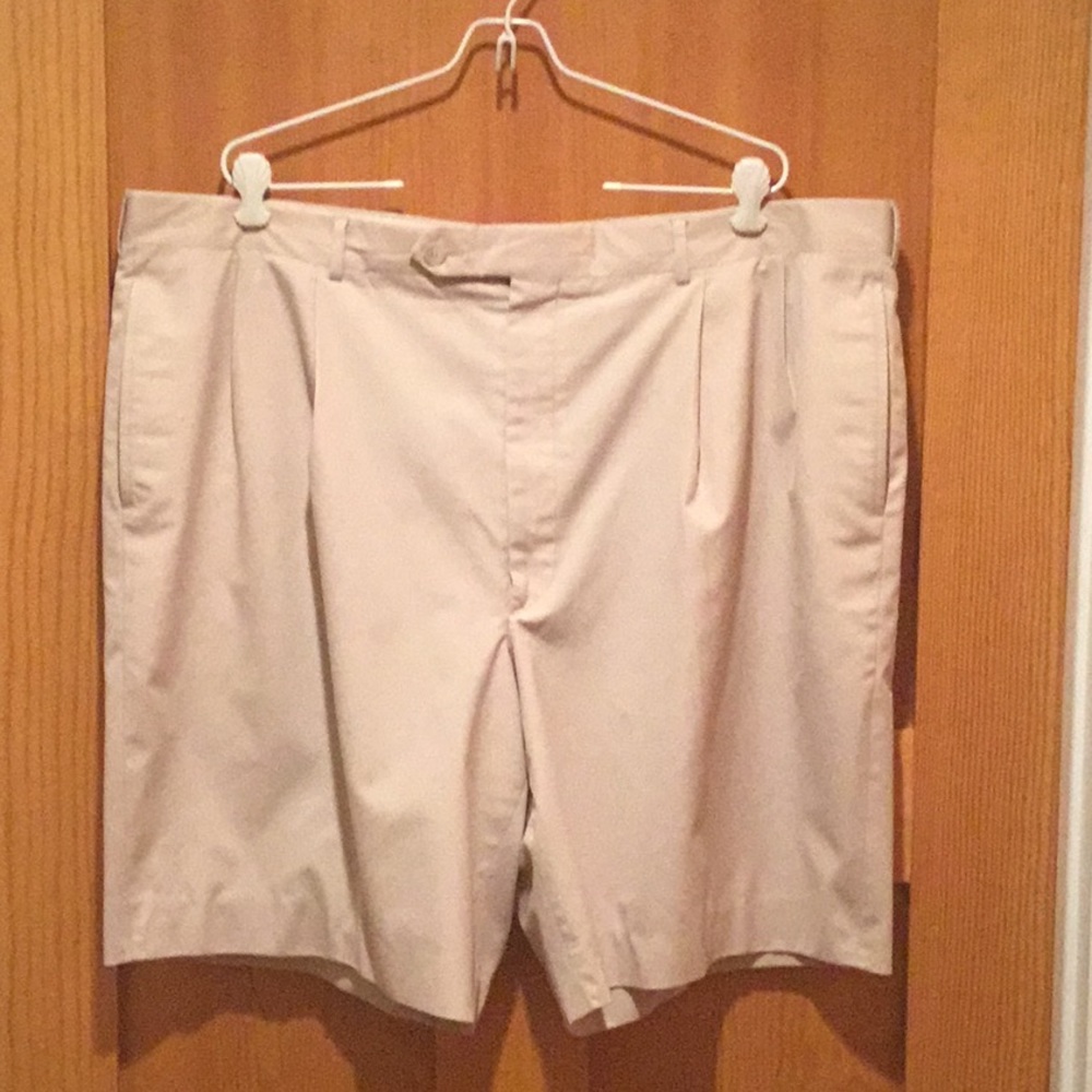 Corbin Khaki Dress Casual Shorts
